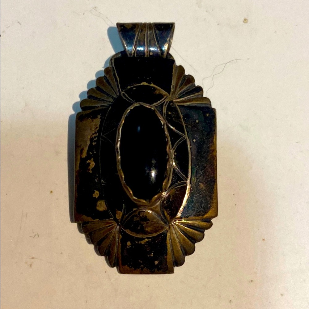 VTG native sterling silver pendant w/ central black onyx stone artist RMS